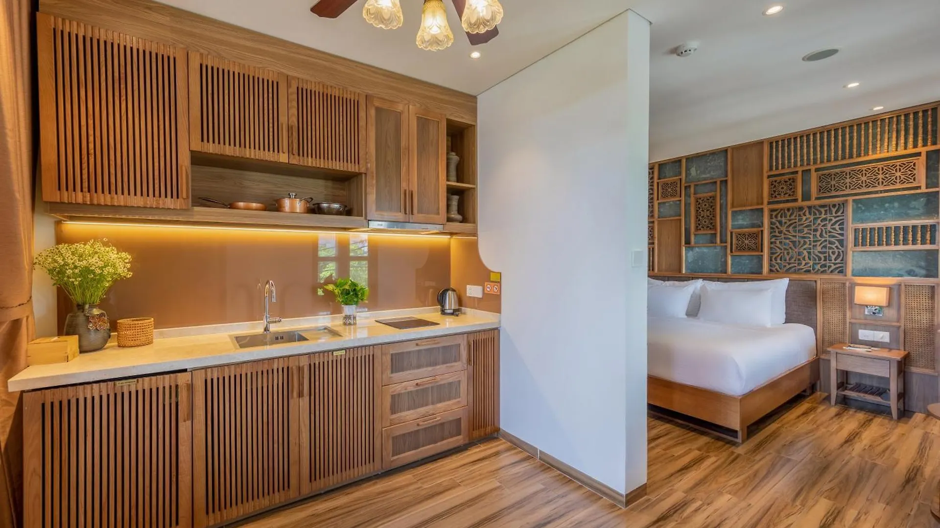 Bonny Boutique Hotel Da Nang 0*,  Wietnam