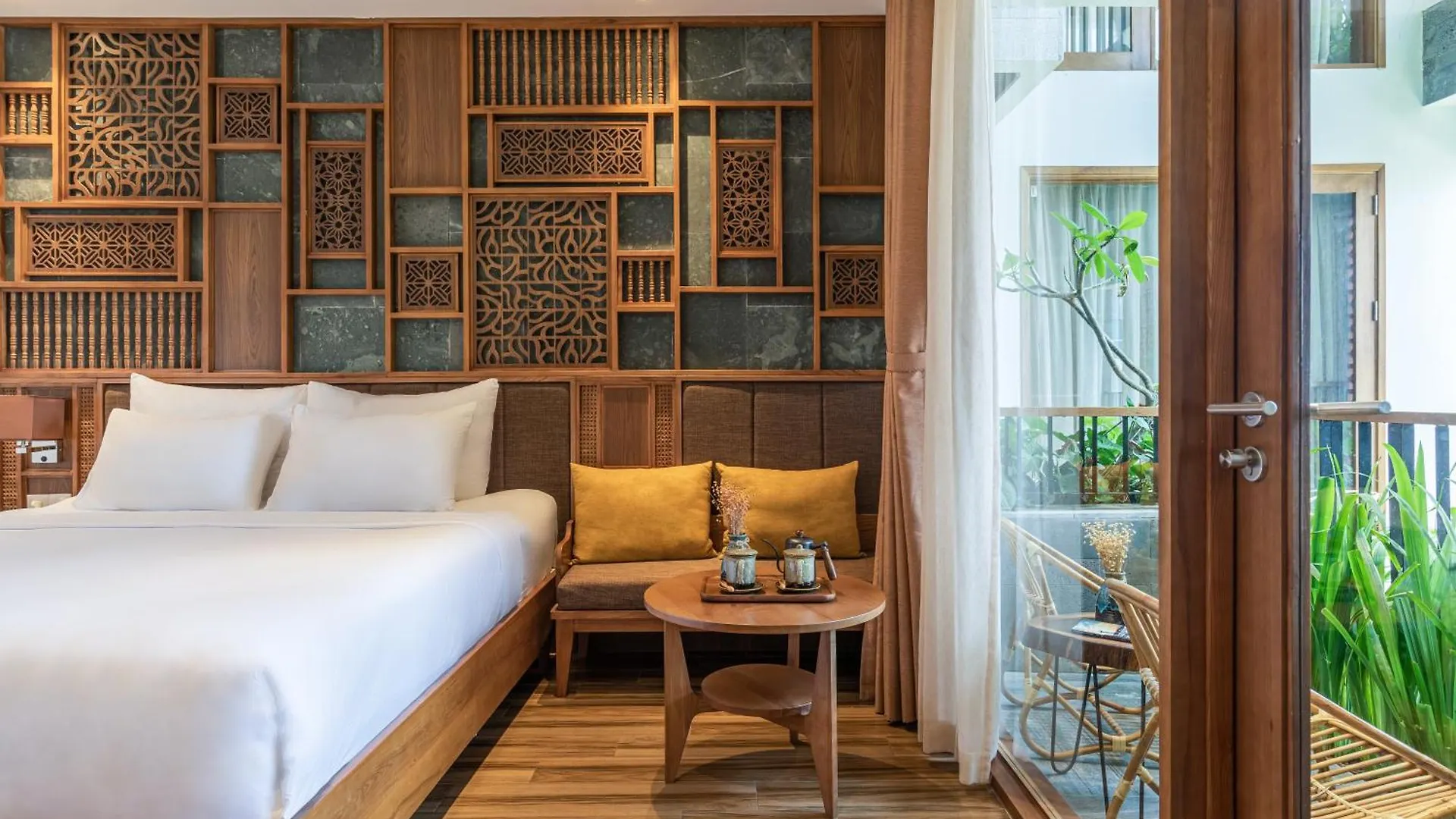 Bonny Boutique Hotel Da Nang 0*,